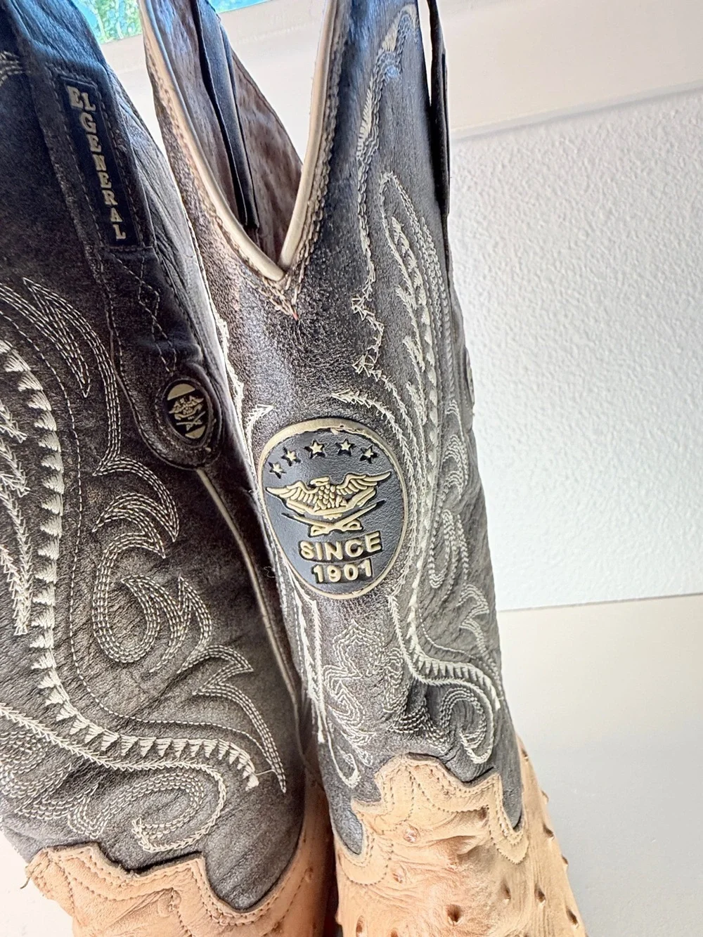 El General Ostrich Print Western Cowboy Boots Size 8 Tan Leather Embroidered